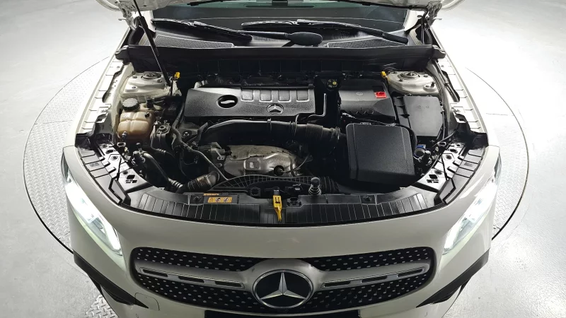 Mercedes-Benz GLB-Class