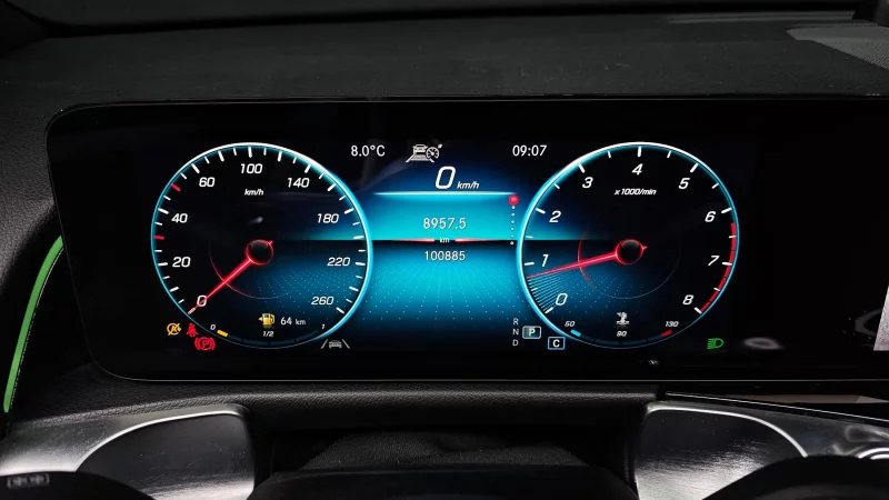 Mercedes-Benz GLB-Class