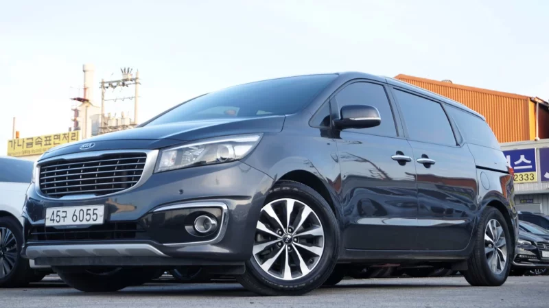 Kia Carnival