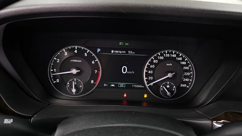 Genesis G90