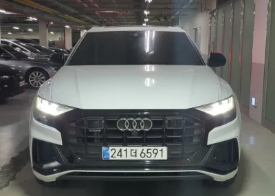 Audi Q8
