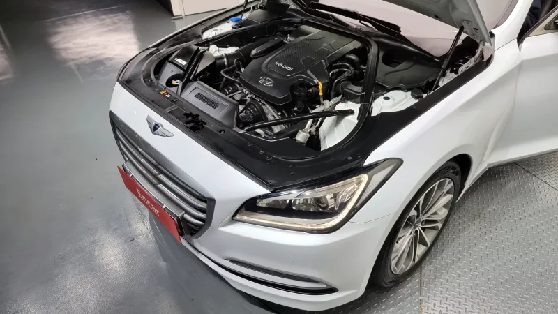 Hyundai Genesis