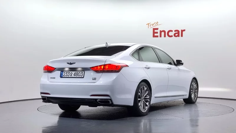 Hyundai Genesis