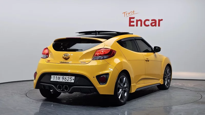 Hyundai Veloster