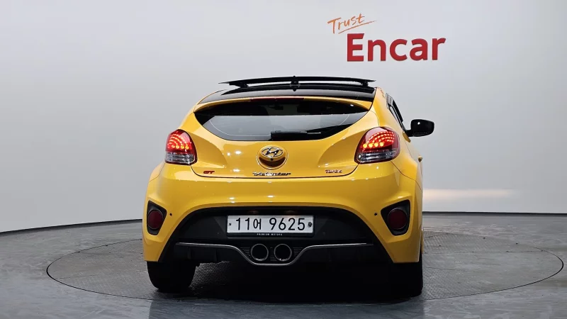 Hyundai Veloster