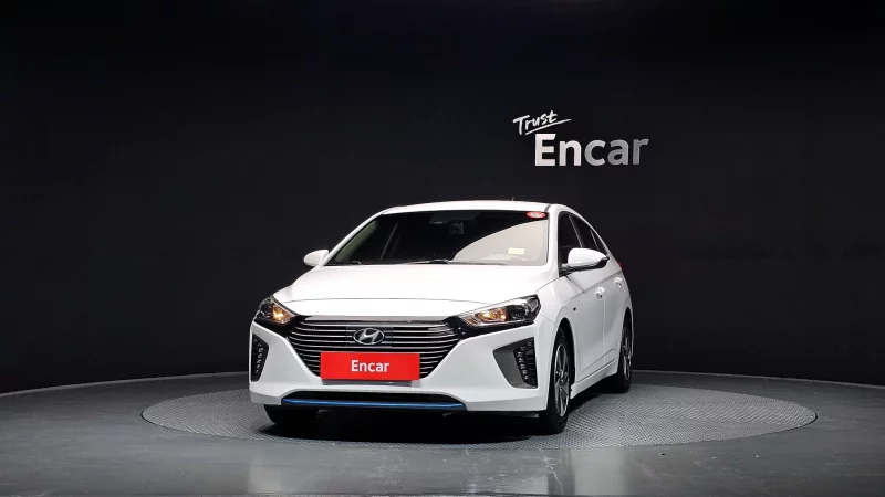 Hyundai Ioniq