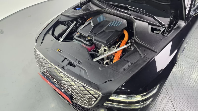 Genesis Electrified G80