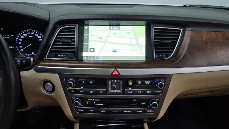 Hyundai Genesis
