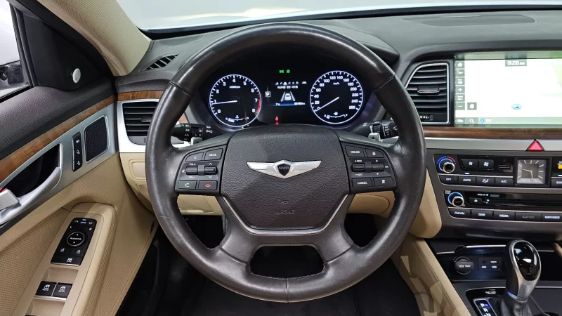 Hyundai Genesis
