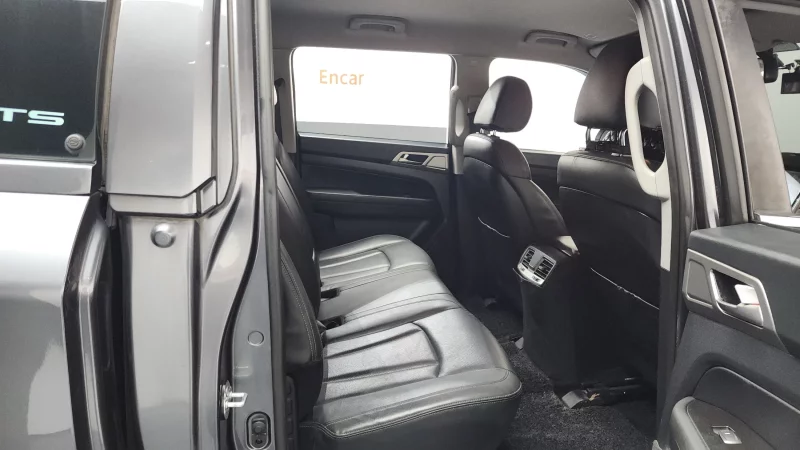 SsangYong Rexton Sports