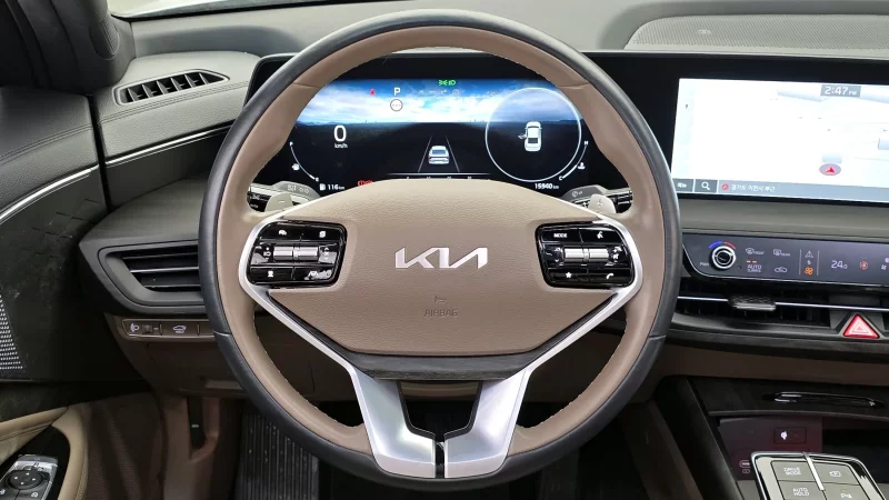 Kia K8