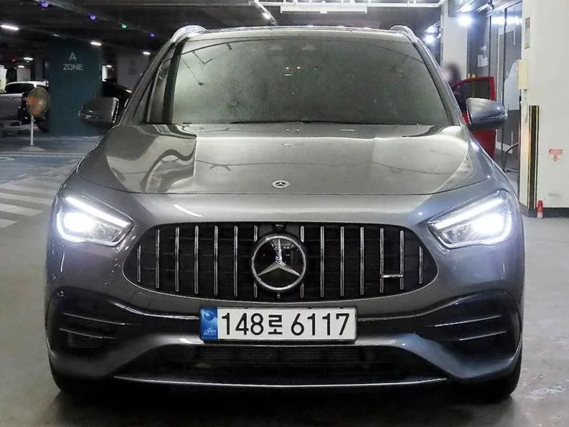 Mercedes-Benz GLA-Class