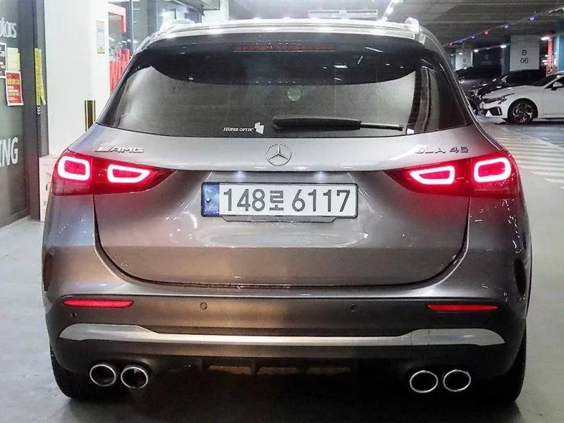 Mercedes-Benz GLA-Class