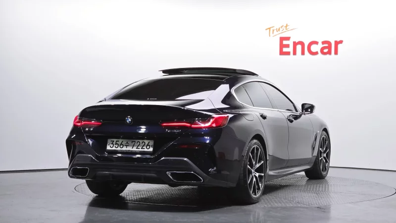 BMW 8-Series