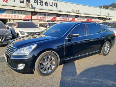 Hyundai Equus