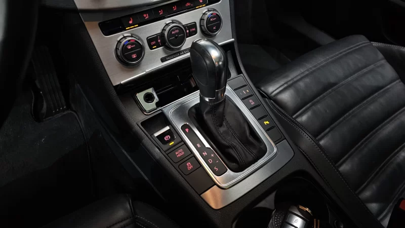 Volkswagen PASSAT CC