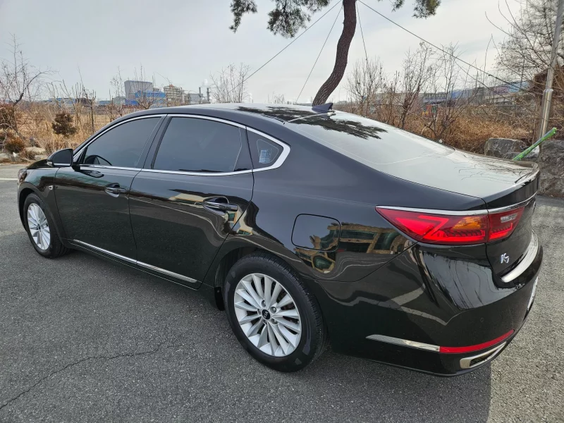 Kia K7