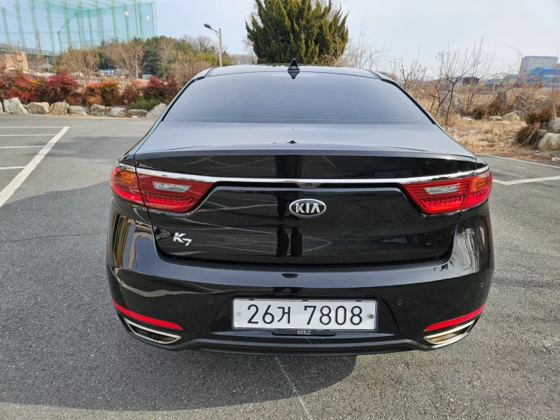 Kia K7