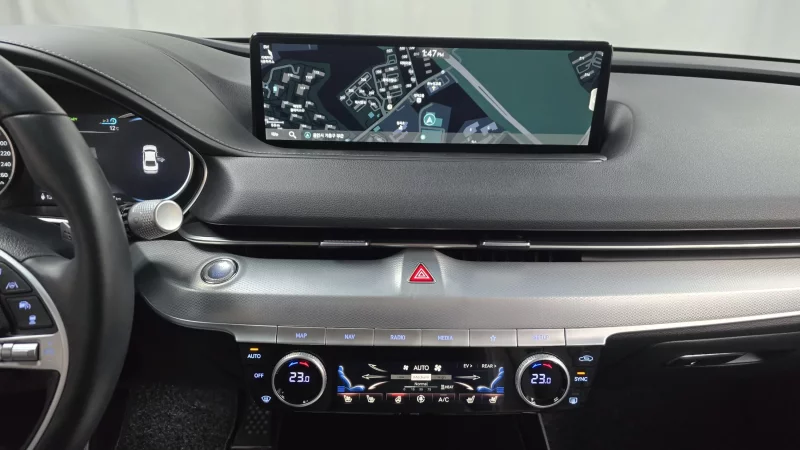 Genesis Electrified G80