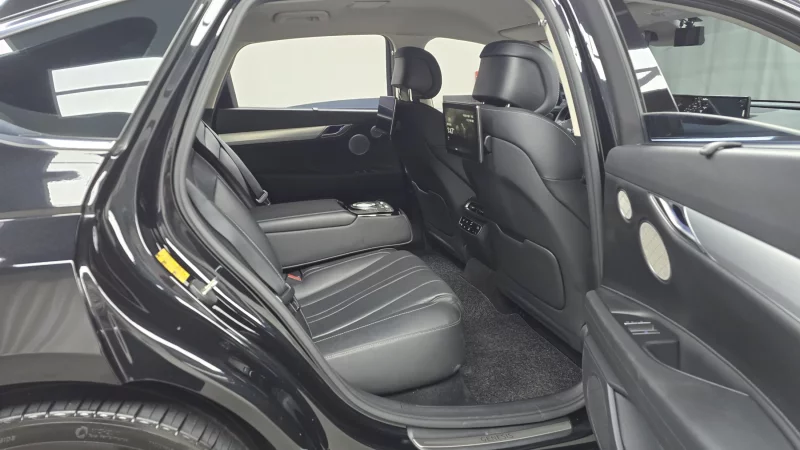 Genesis Electrified G80