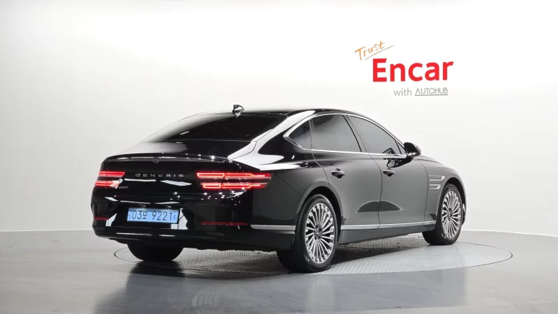 Genesis Electrified G80