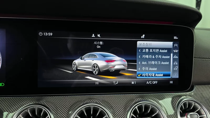 Mercedes-Benz CLS-Class
