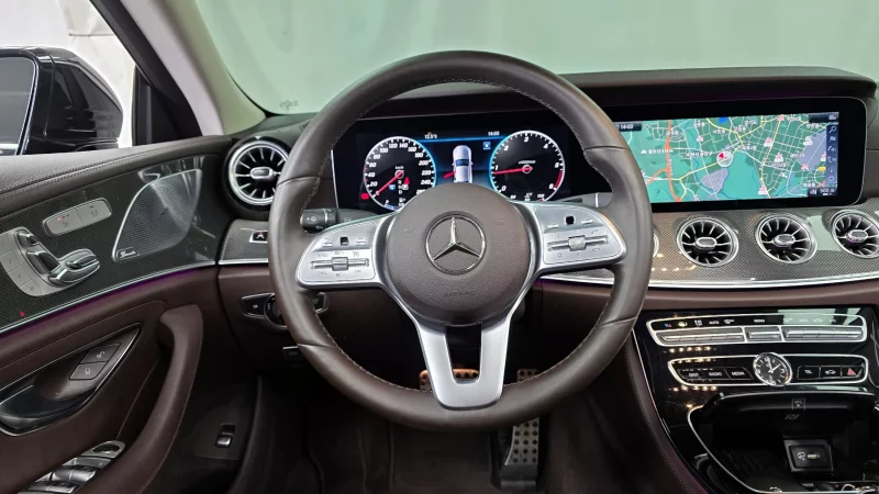 Mercedes-Benz CLS-Class