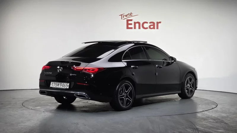 Mercedes-Benz CLA-Class