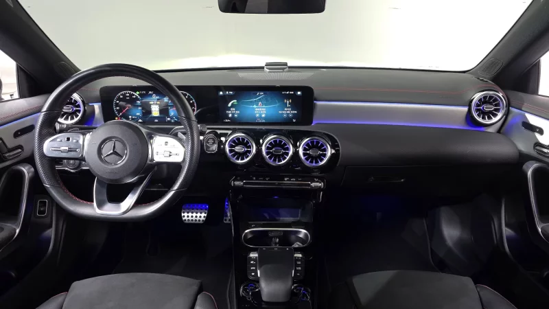 Mercedes-Benz CLA-Class