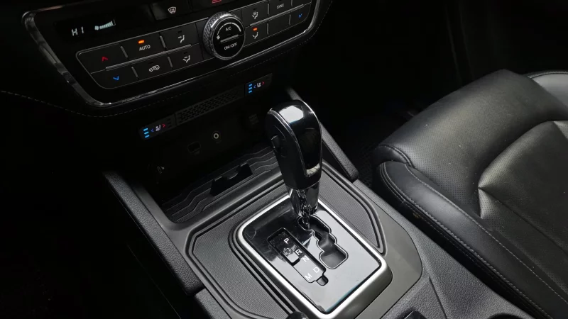 SsangYong Rexton Sports