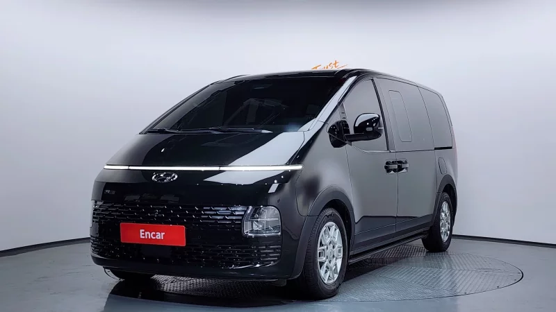 Hyundai Staria