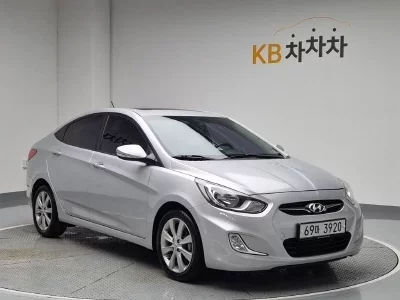 Hyundai Accent