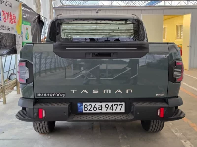 Kia Tasman
