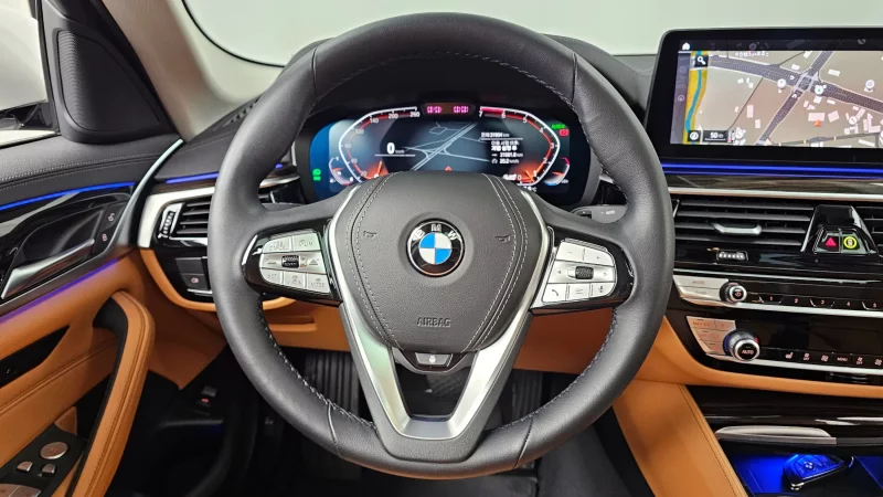 BMW 5-Series