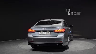Hyundai Genesis
