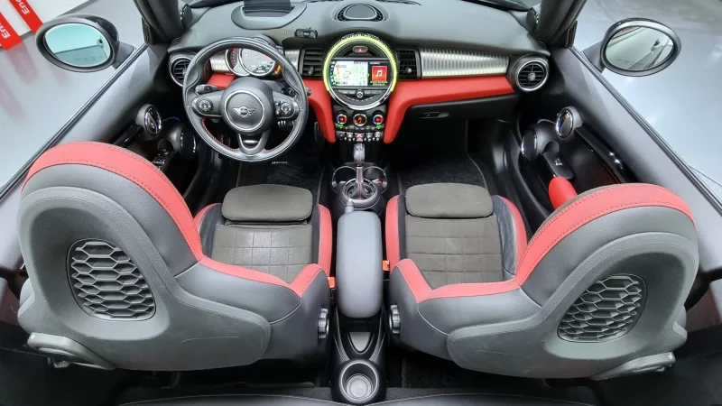 MINI Cooper Convertible