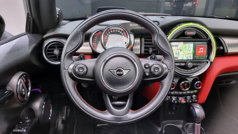 MINI Cooper Convertible