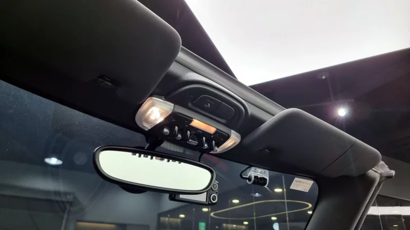 MINI Cooper Convertible