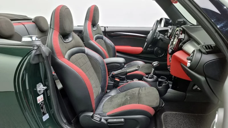 MINI Cooper Convertible