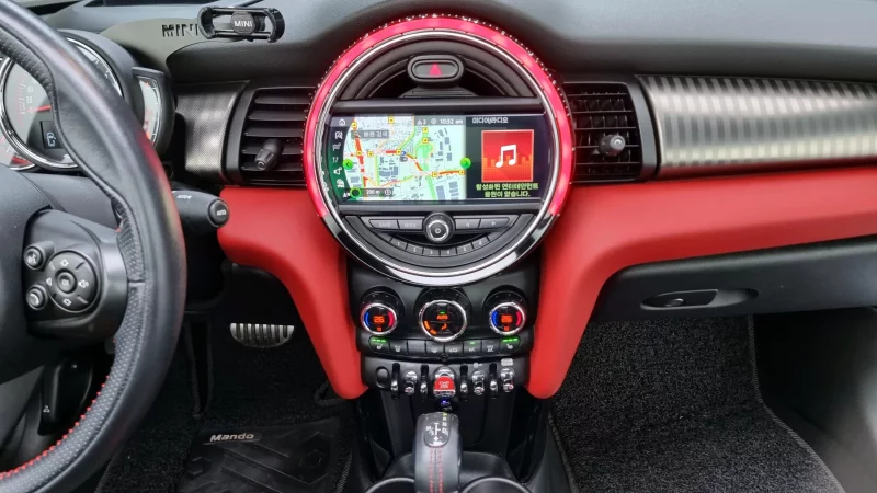 MINI Cooper Convertible