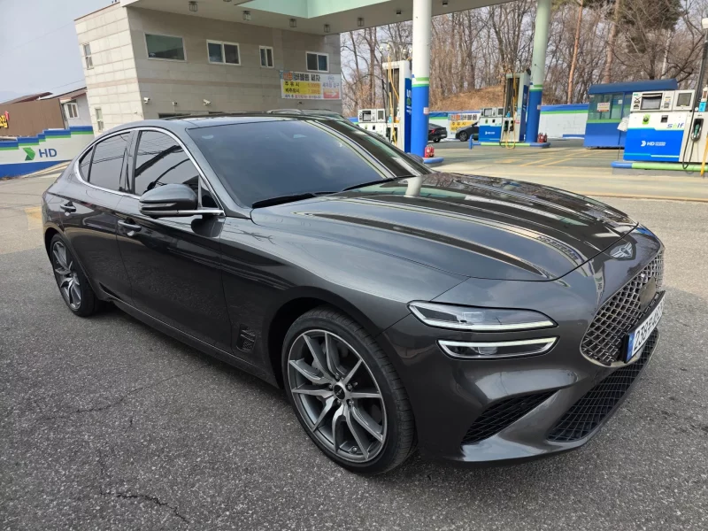 Genesis G70