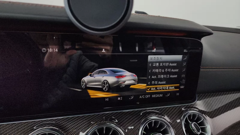 Mercedes-Benz CLS-Class