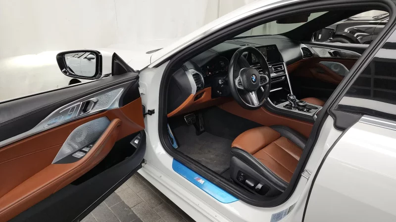 BMW 8-Series