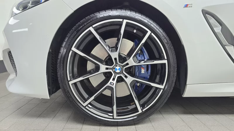 BMW 8-Series