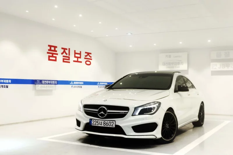 Mercedes-Benz CLA-Class