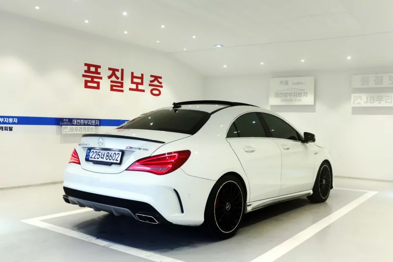 Mercedes-Benz CLA-Class