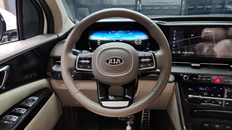Kia Carnival