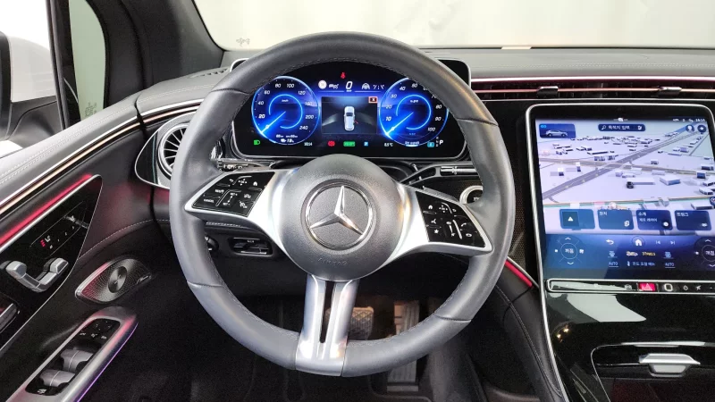 Mercedes-Benz EQE