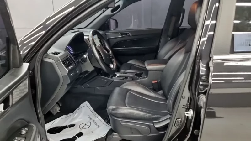 SsangYong Rexton Sports Khan