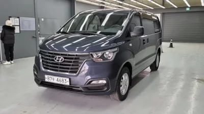 Hyundai Starex